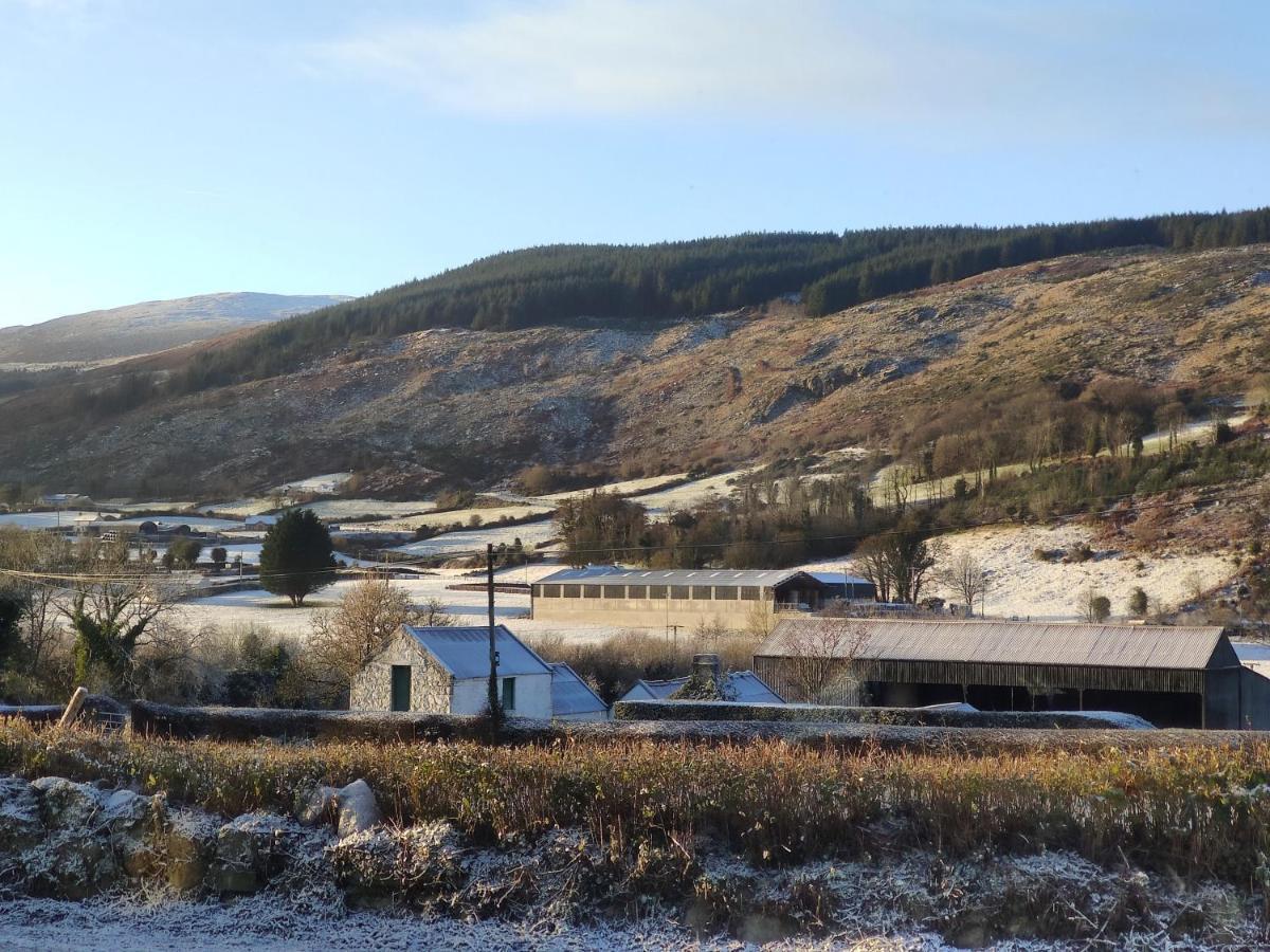 Killeavy Cottage Meigh ภายนอก รูปภาพ